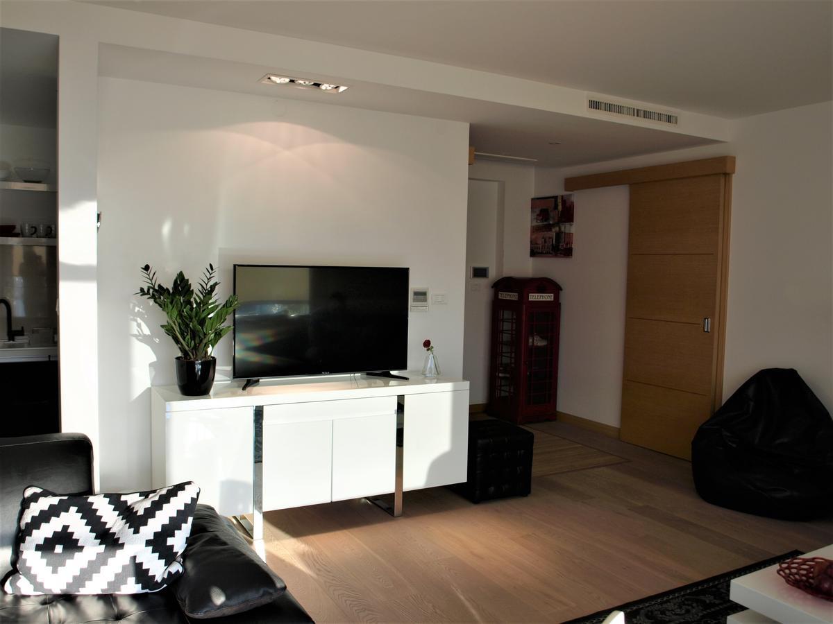 Red Lux Apartment Budva Bagian luar foto
