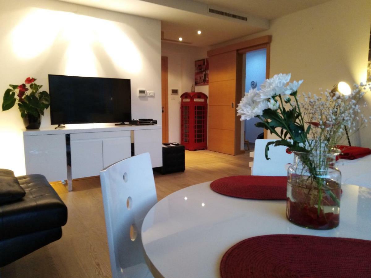 Red Lux Apartment Budva Bagian luar foto